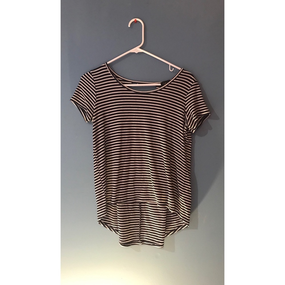 Striped High-Low Tee - Picture 3 of 4